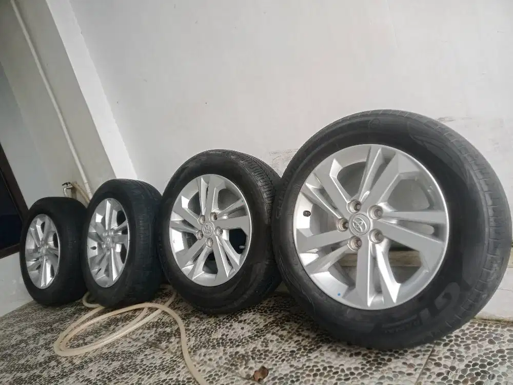 Velg dan Ban ring 15