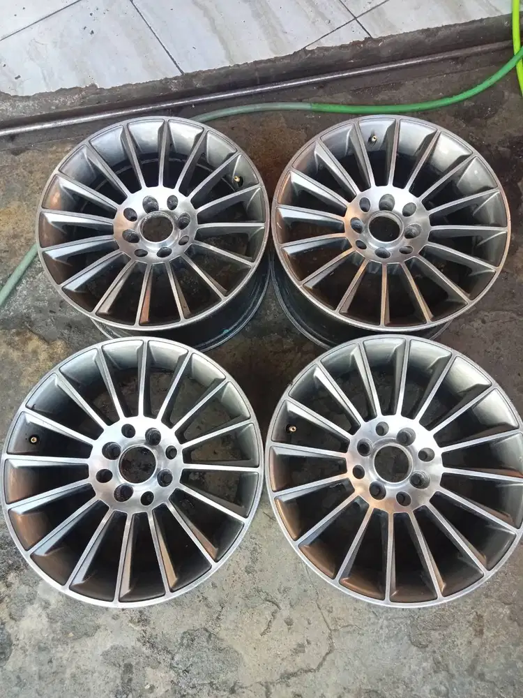 Jual velg mobil baru bekas dan ban mobil baru bekas