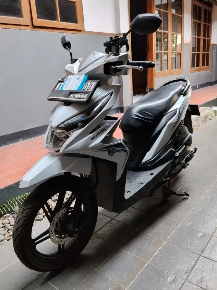 Honda beat eco 2019