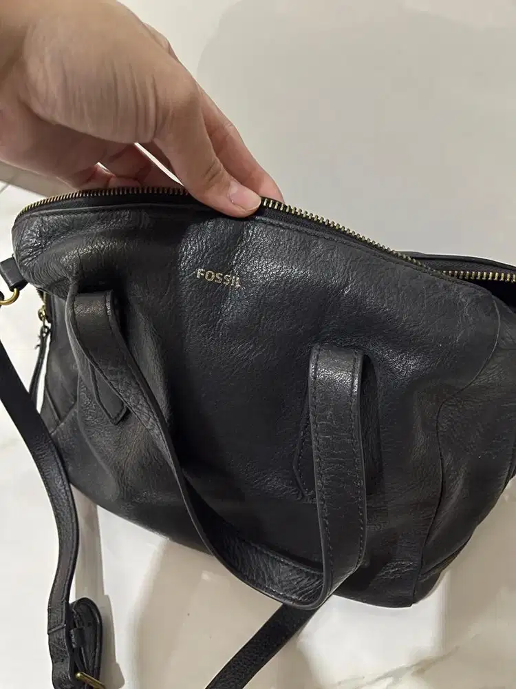 Preloved Fossil Sydney Satchel