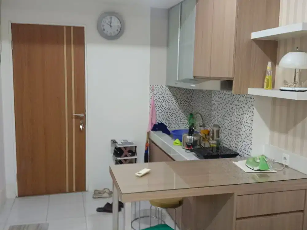 Disewakan Apartemen Puncak Dharmahusada Tower B Full Furnished Dekat UNAIR