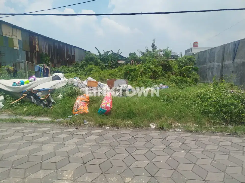 Dijual Cepat Sangat Strategis Cocok untuk Tempat Usaha Tanah di Raya Medayu Utara Surabaya Timur