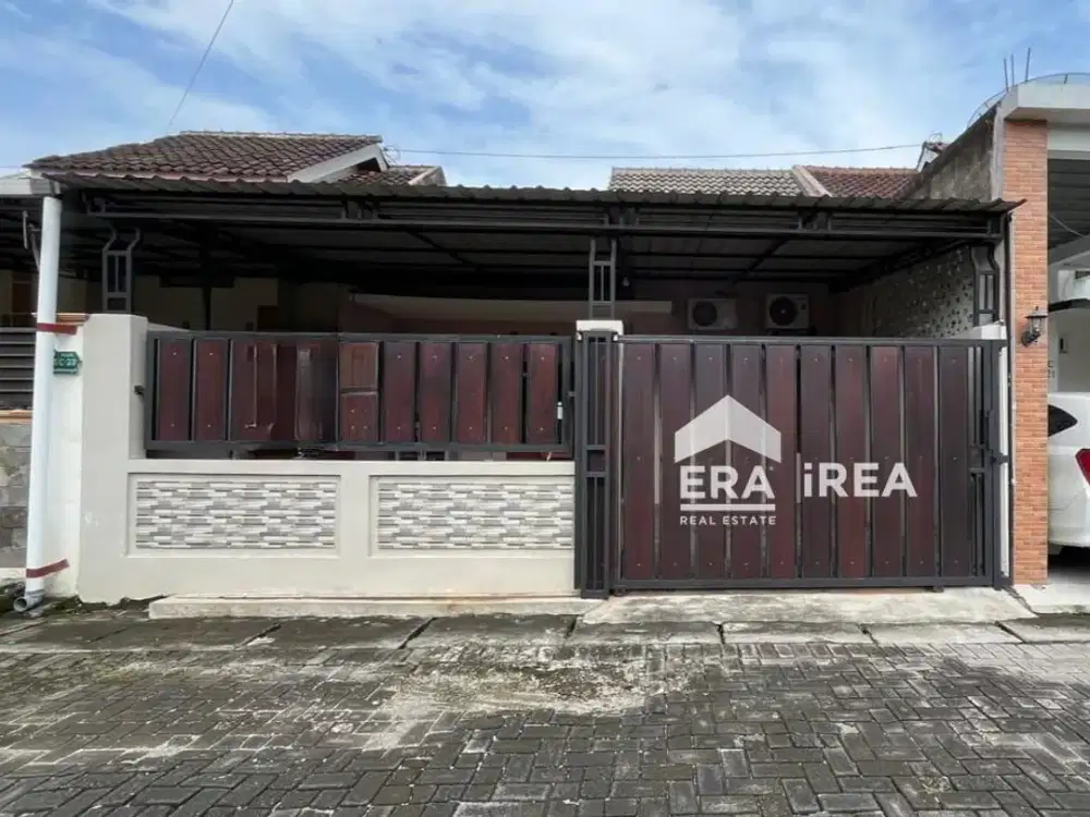 RUMAH DIJUAL DI SOLO SELATAN DEKAT SMK PEMBANGUNAN NASIONAL DAN RS NIRMALA SURI