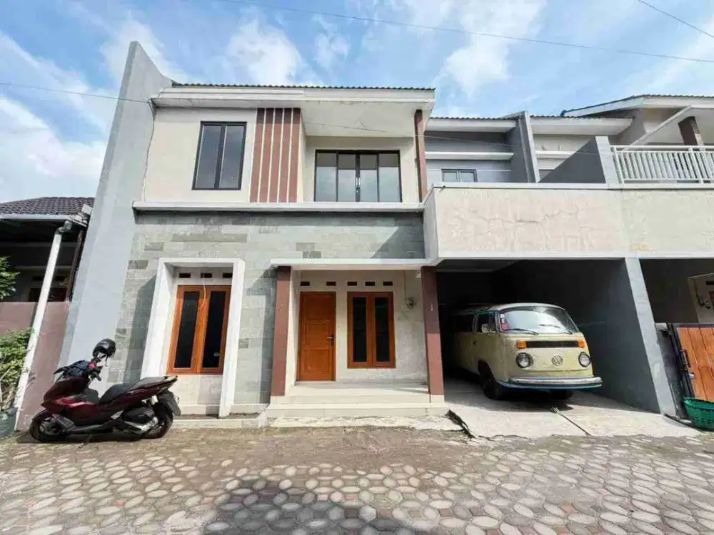 Rumah Cantik Siap Huni 2 Lantai Di Cluster  Dekat Solo Kita