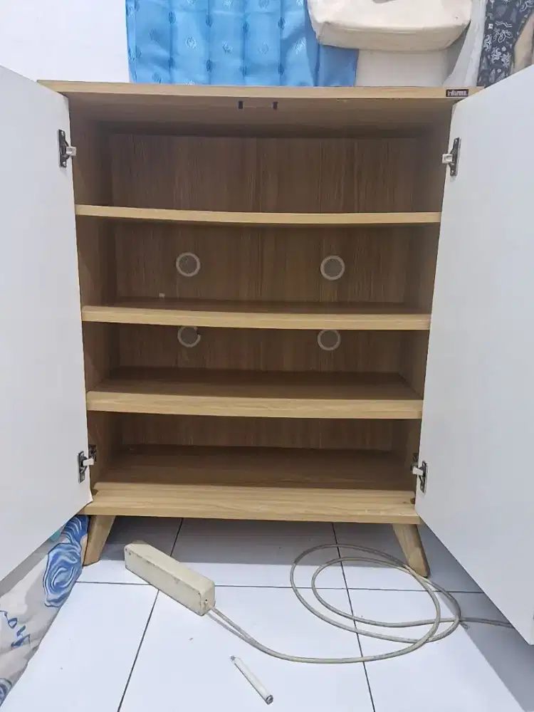 Informa Grecia Lemari Kabinet 2 Pintu.