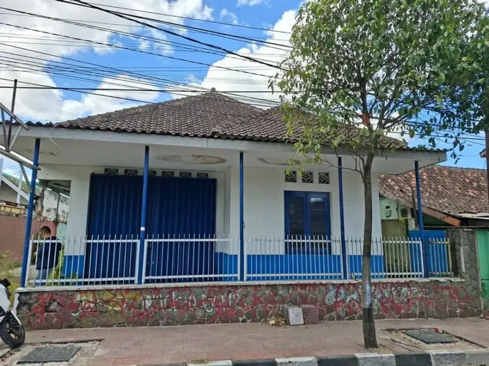 Ruang Usaha Strategis Dekat Tugu Yogyakarta - Siap Pakai di Kawasan Jetis