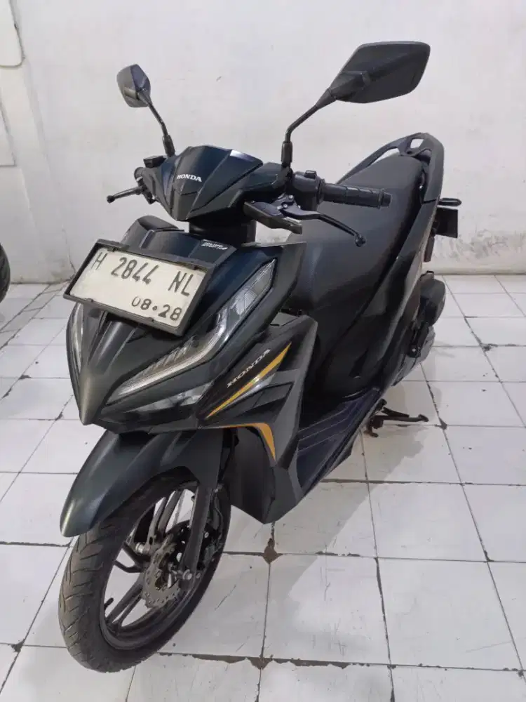 vario 125 new thn 2023 hitam dop