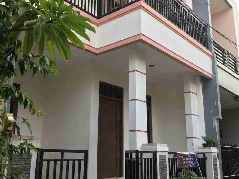 Rumah 2 Lantai Bintara Bekasi Barat