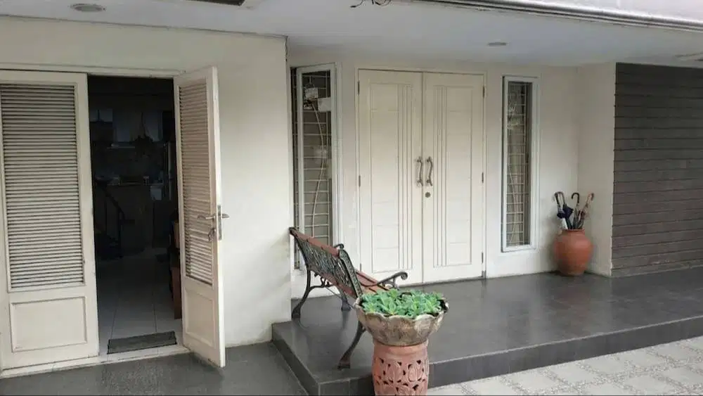 Dijual Rumah Taman Ratu Indah