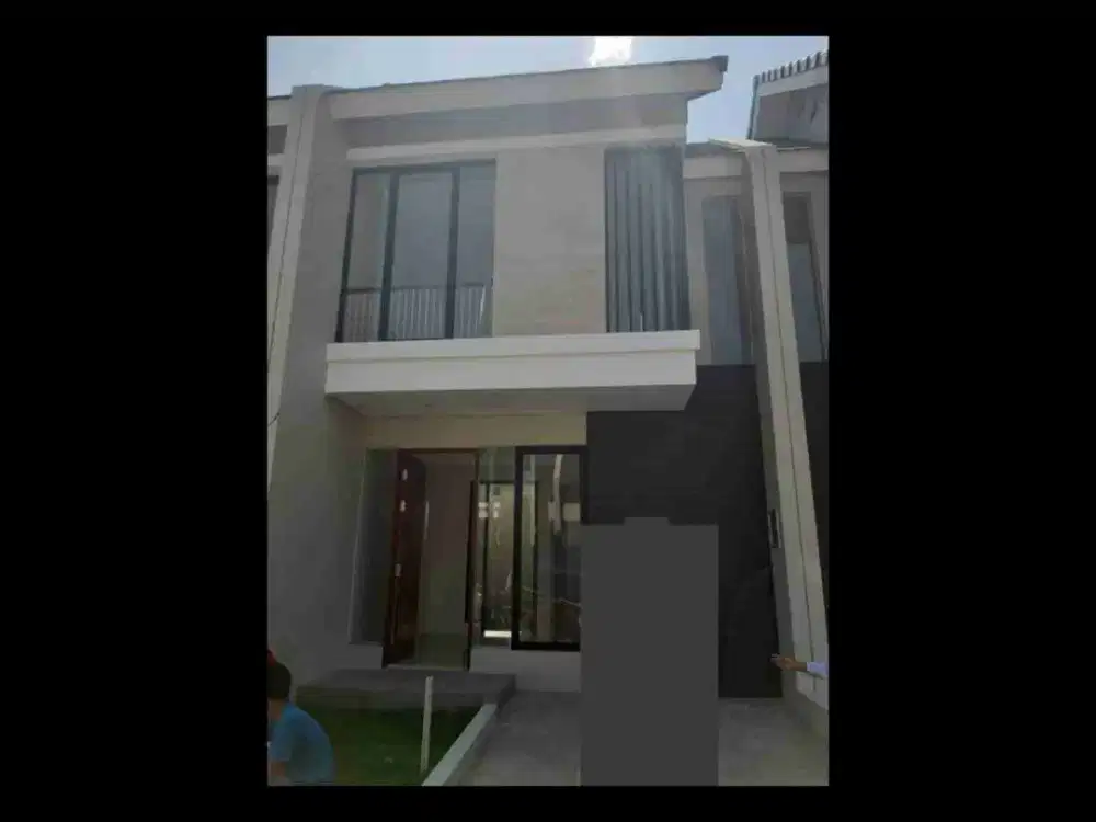 Rmh 2LT Citraland Sby murah Redy