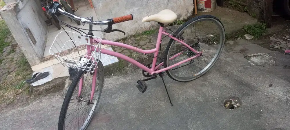 Sepeda commuter bike/ ladybike