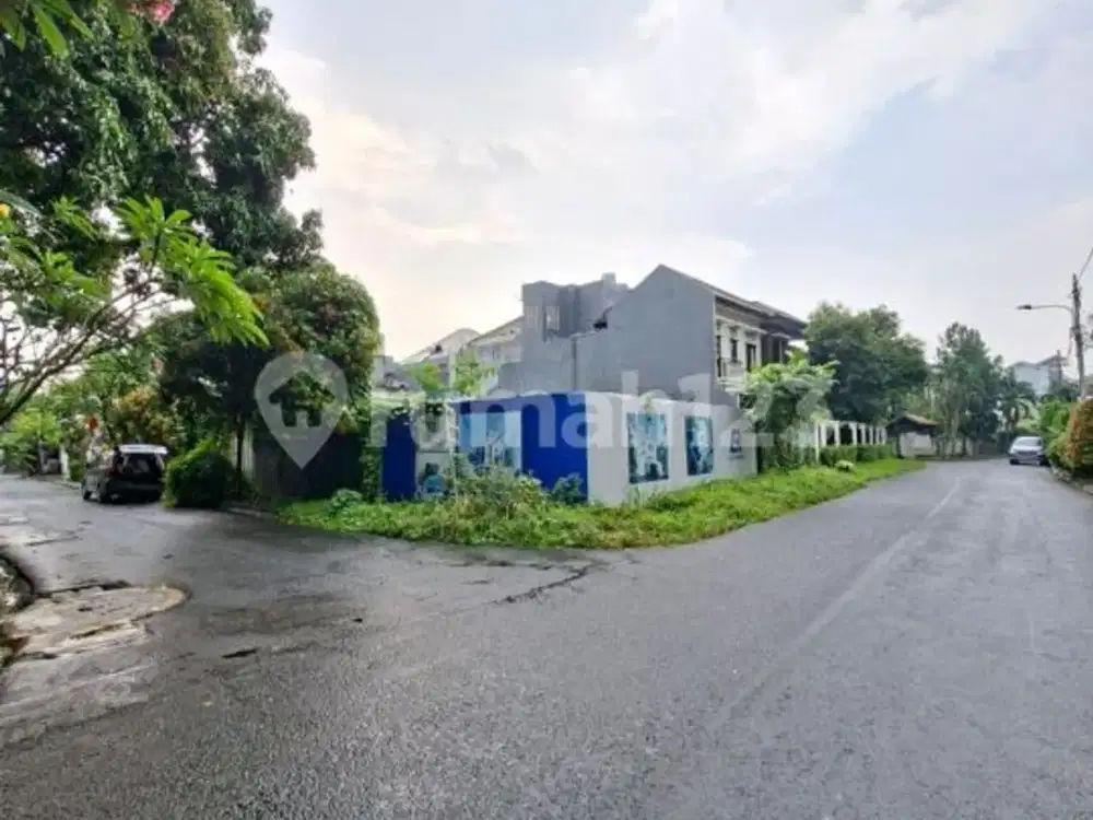 Tanah Hook Akses Jalan Lebar Lokasi Strategis Di Pondok Indah