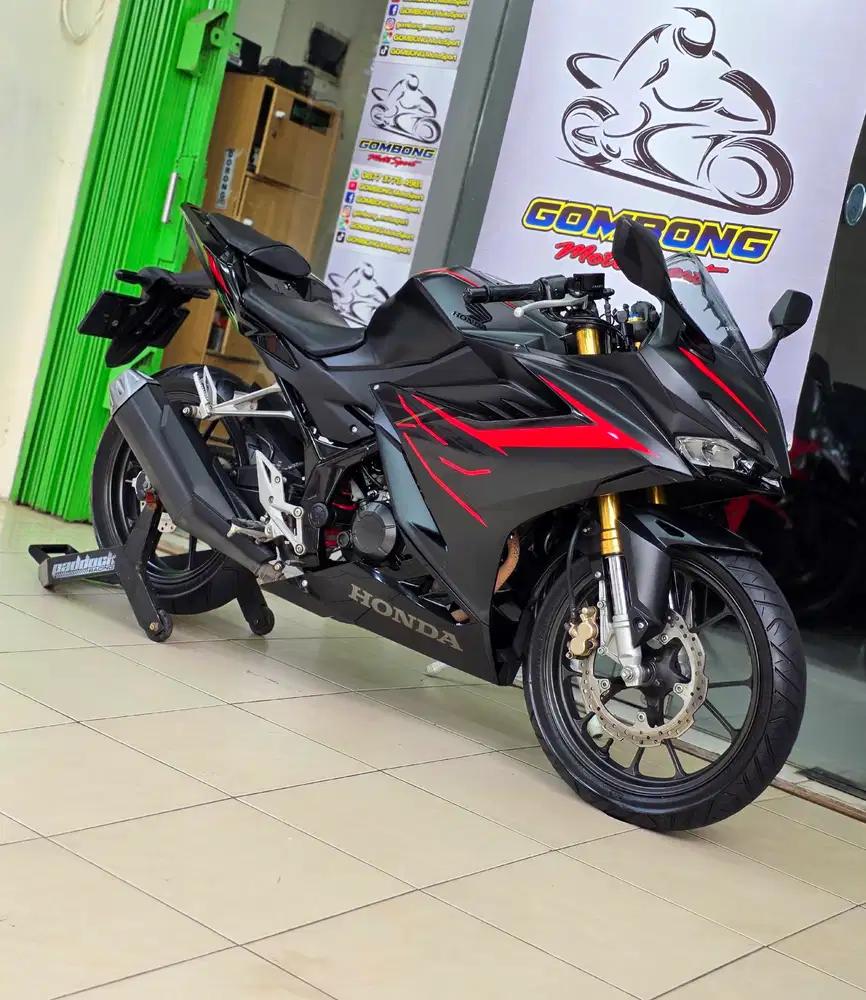 HONDA CBR 150R 2021