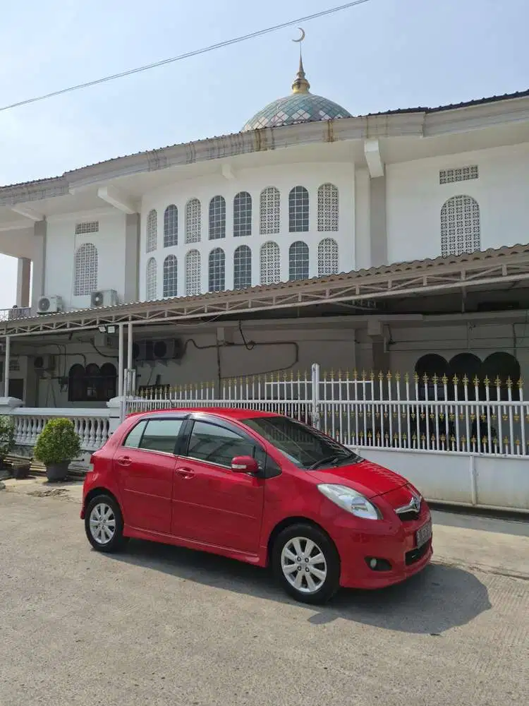 Toyota Yaris 2011 Bensin