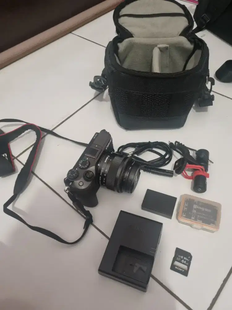 Kamera Mirrorless Canon m6