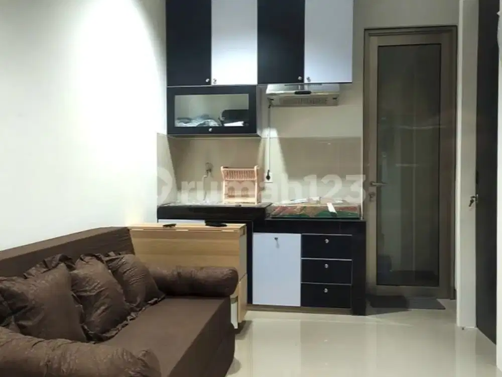 Disewakan Hunian Full Furnished Cluster Virginia Pik 2