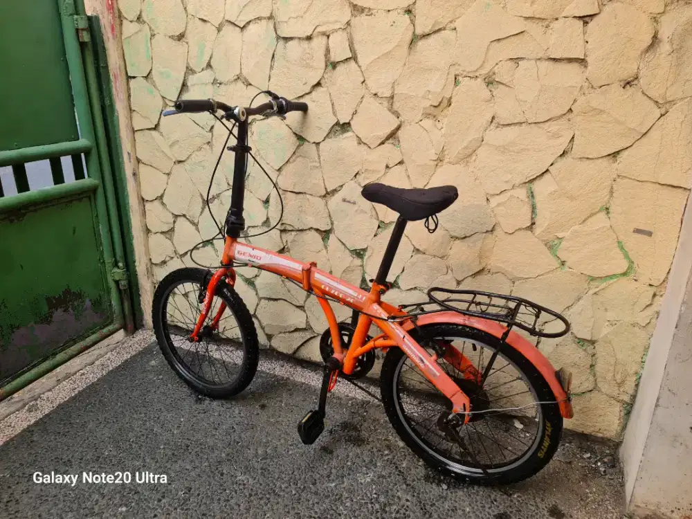 Jual cepat sepeda lipat Genio UK 20 gigi 6 speed kondisi normal