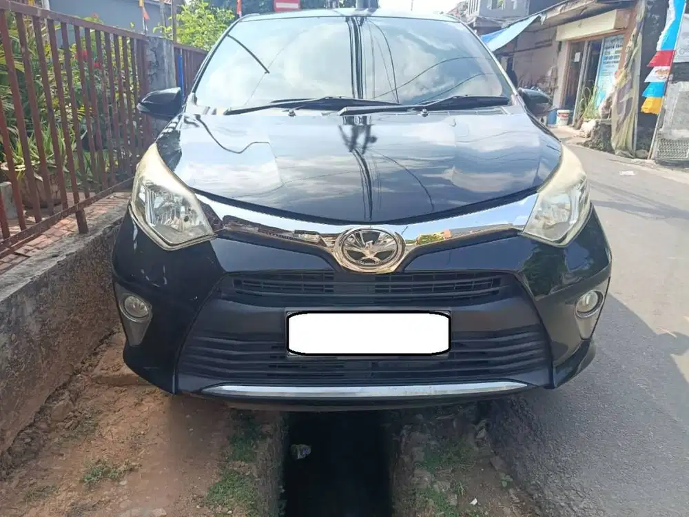 Calya 1.2MT E Hitam 2018
