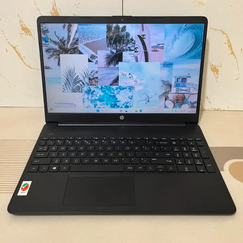 Forsale, Laptop HP 15s-eq1 +Intel N4020 CELERON + 4GB + SSD 256GB +