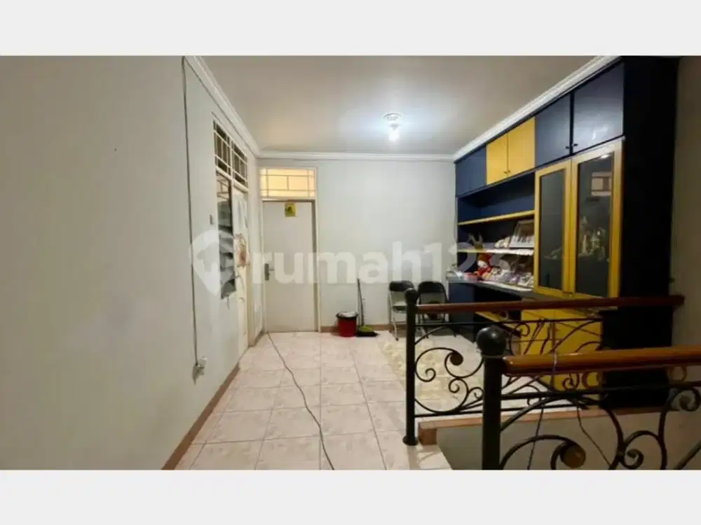 Dijual Rumah Taman Palem Lestari Blok A Jakbar
