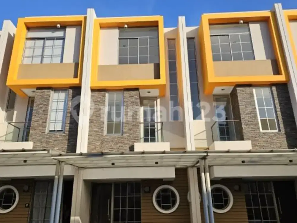 Disewa Rumah PIK 2 Tahap 2 uk 4.5x10 3 Lantai Kosongan