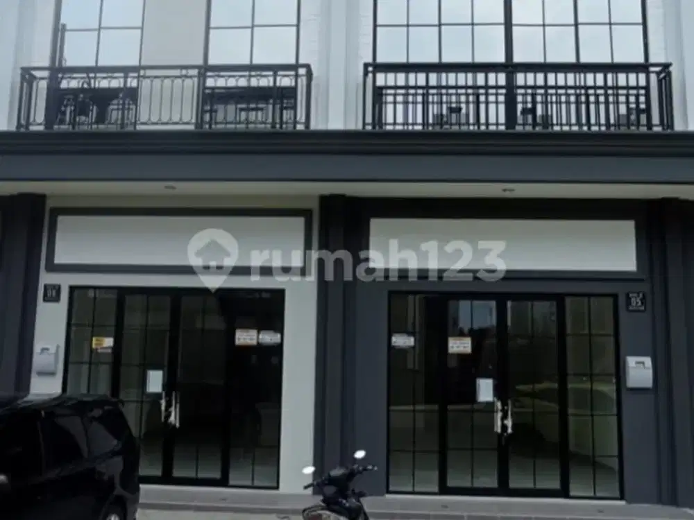 Disewakkan Ruko Harvard 3Lt + Rooftop Pik 2