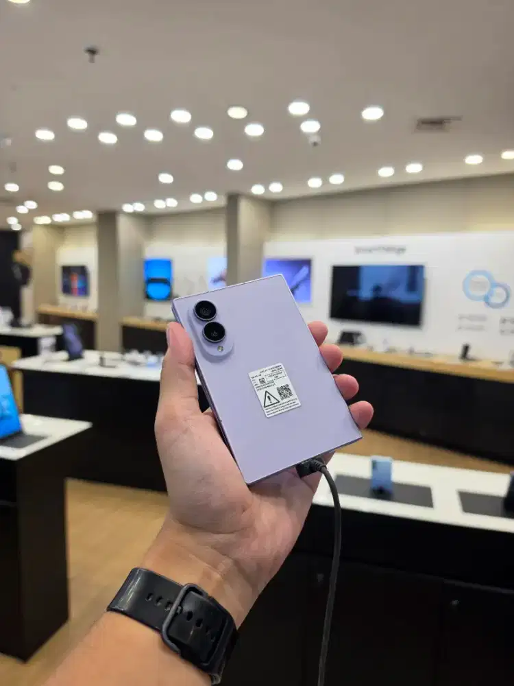 FOLDABLE 8 SERIES