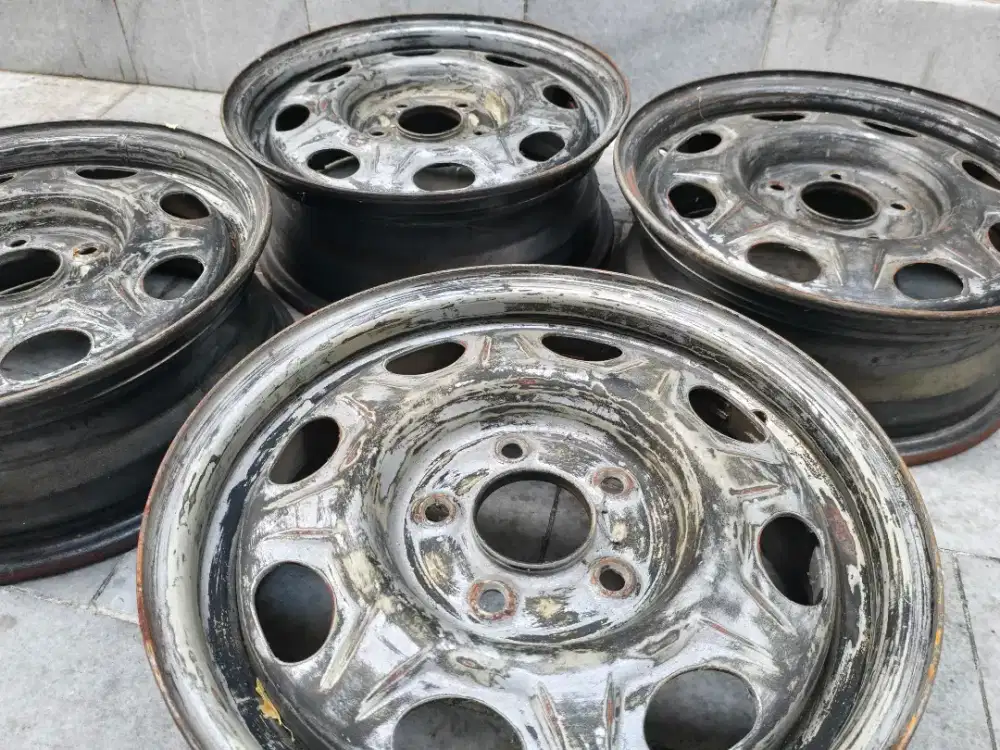 Velg Kaleng Taruna 5x114 R15