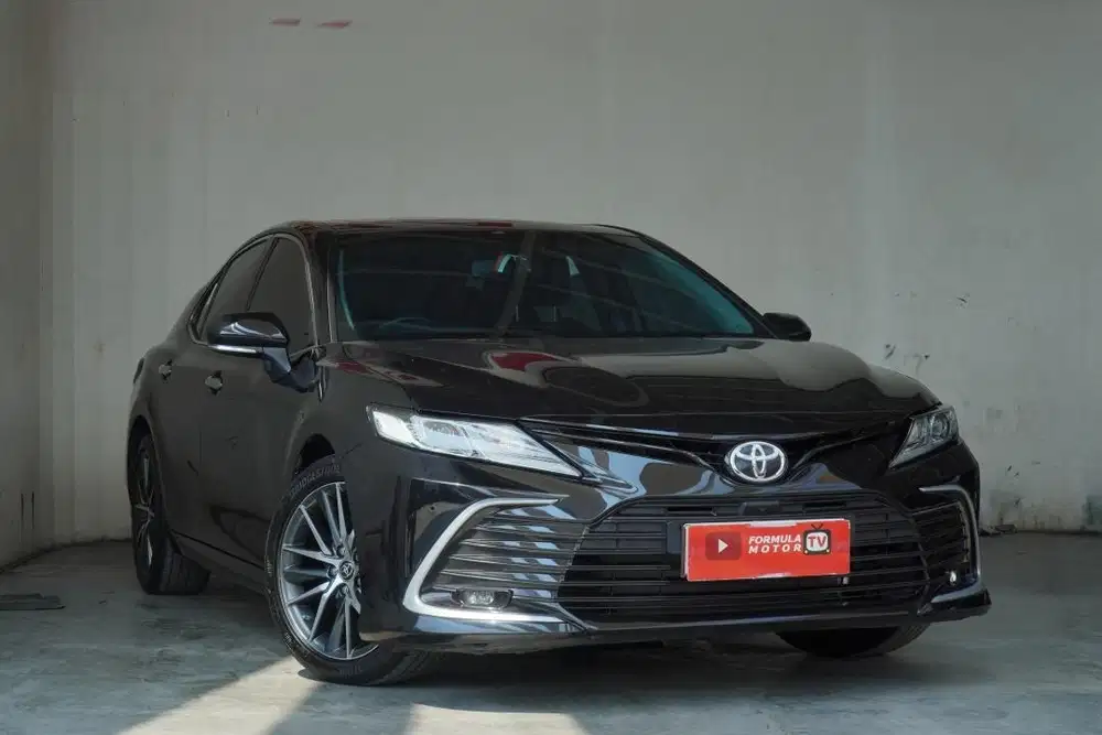 TOYOTA CAMRY V 2.4 A/T 2023