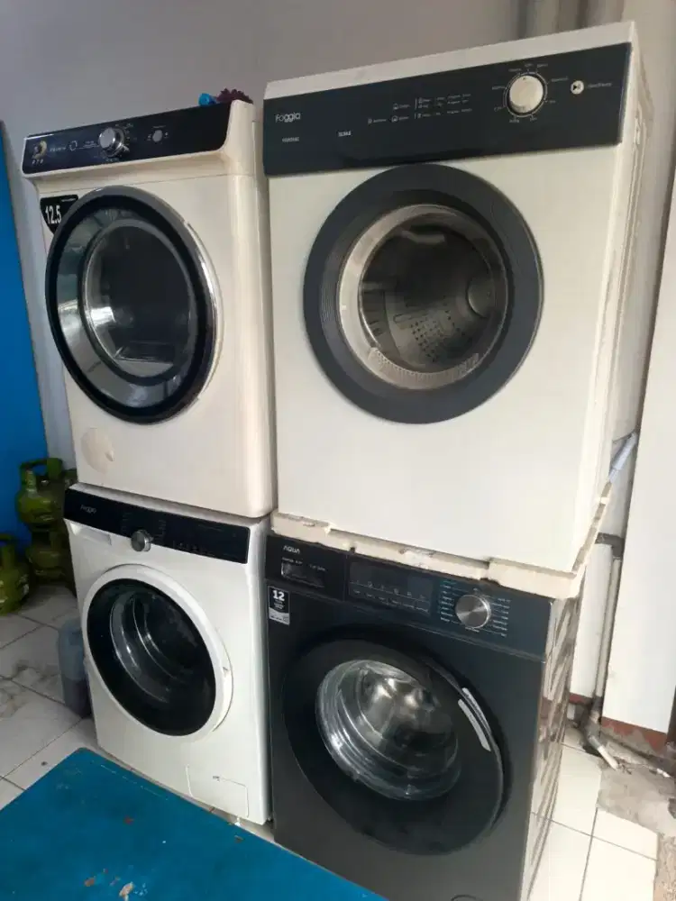 Mesin laudry cuci dan kering