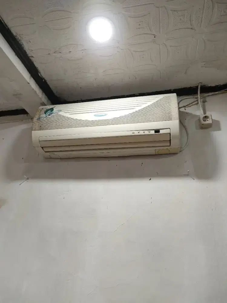 Jual AC second Changhong