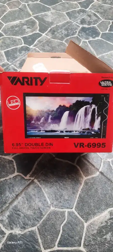 Head unit 7 inch