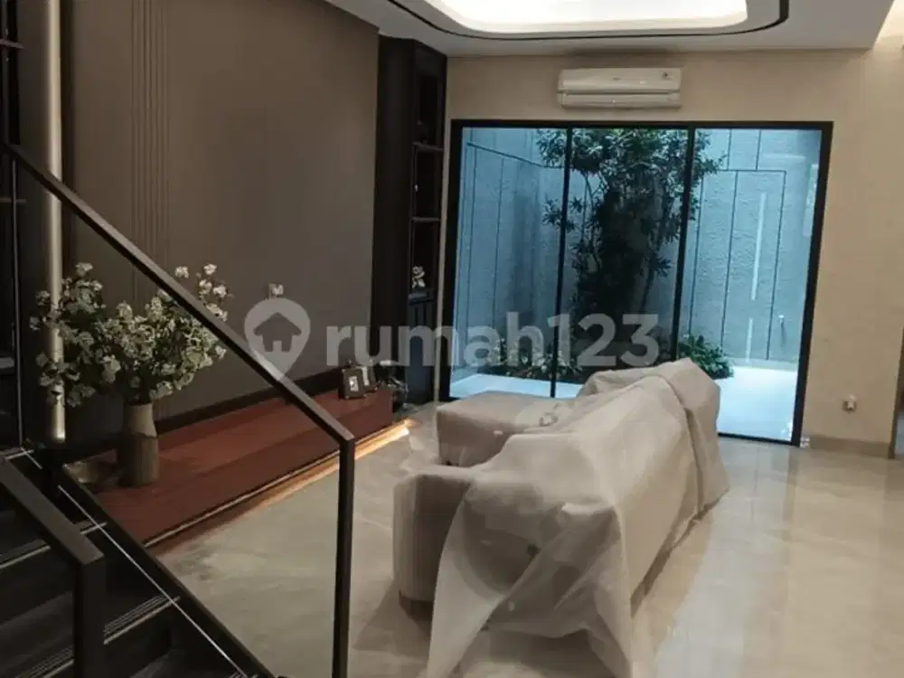 Dijual Rumah Golf Island 8 X 25M Crown Golf Boulevard