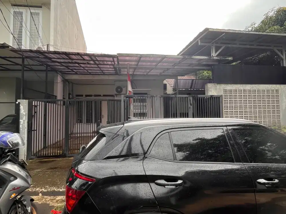 Rumah Laus 1 Lt 8 Menit ke RS Sari Asih Ciputat Bebas Banjir J-44096