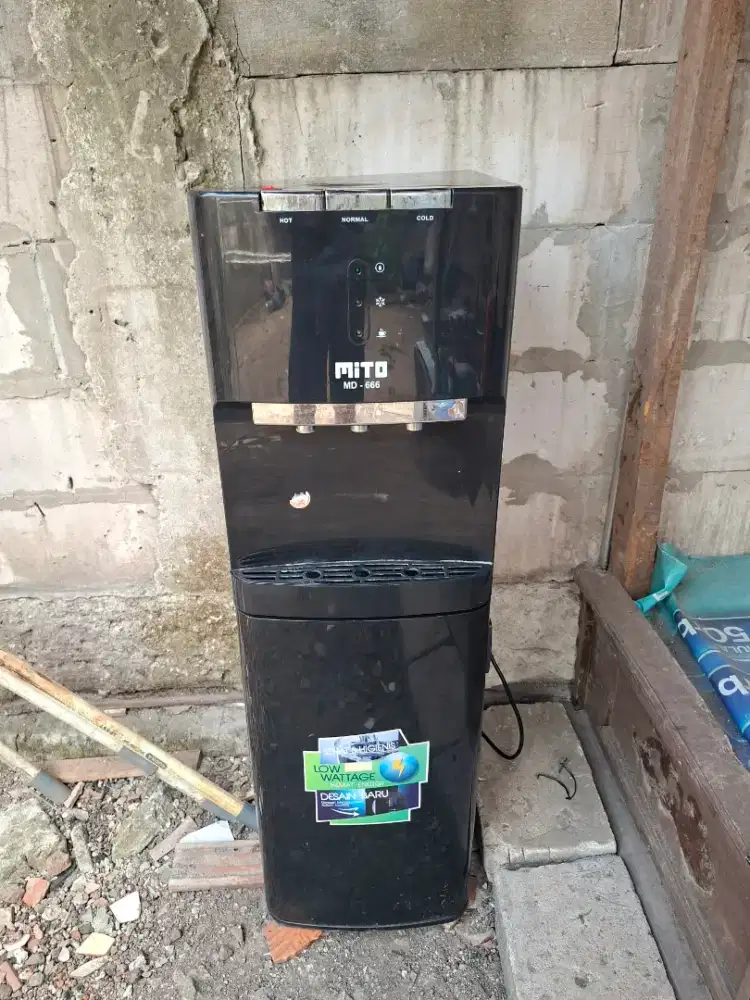 Dispenser Bawah