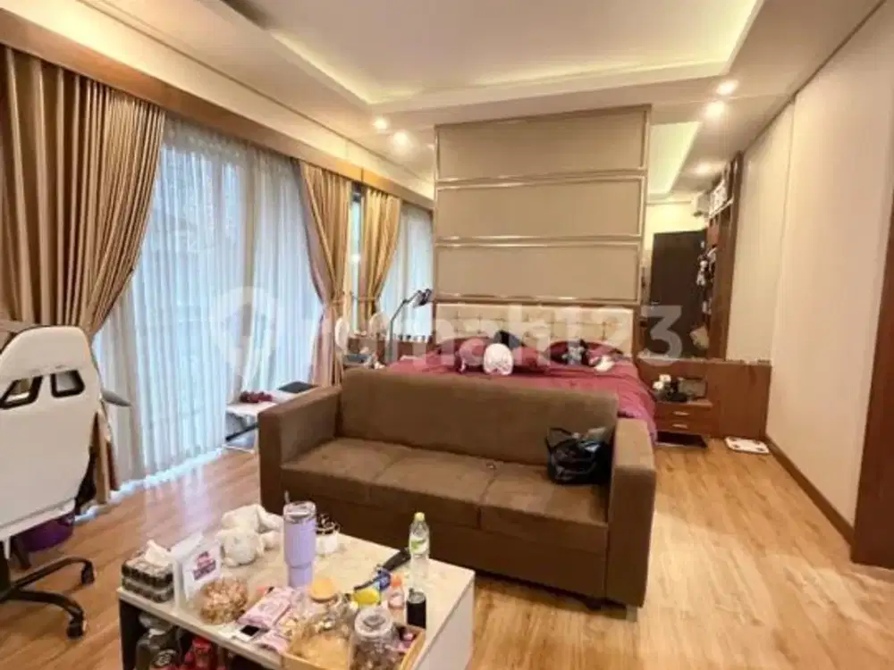 Di Jual Cepat Rumah Mewah di Pik 1 Furnished 10 X20