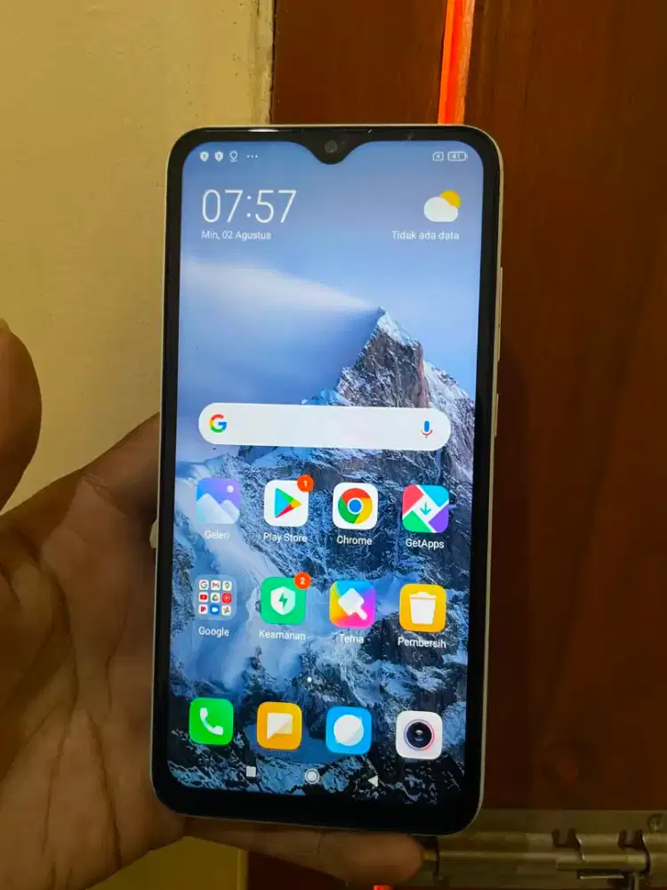 Jual hp Xiaomi Redmi 8A pro ram 2/32 mulus no minus