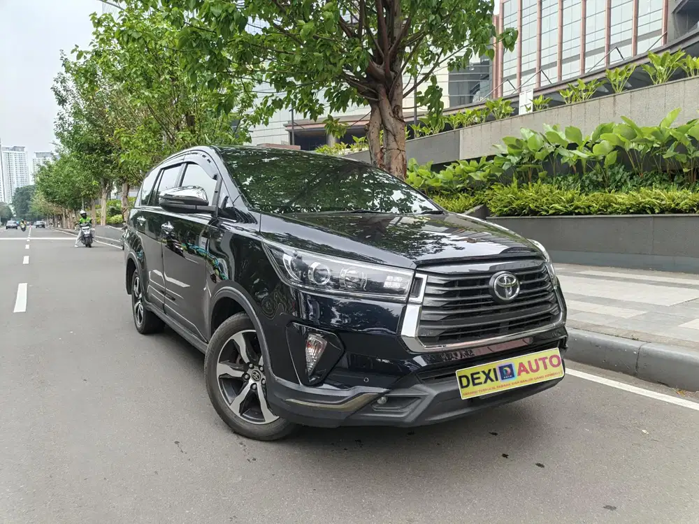 (KM20000)INNOVA VENTURER DIESEL AT NIK 2022 ADA BARCODE BIOSOLAR KMLOW