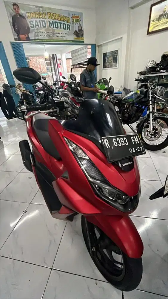 honda pcx tahun 2022