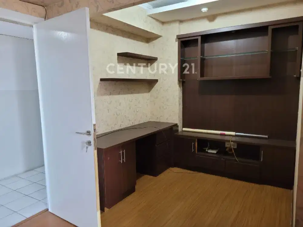 Apartemen Green Pramuka Tower Fagio Hadap Jalan Raya