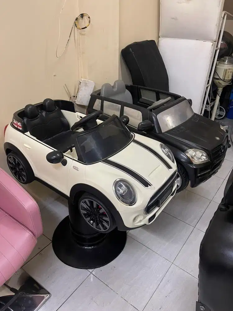 Kursi barbershop mobilan anak bekas second bangku pangkas rambut salon