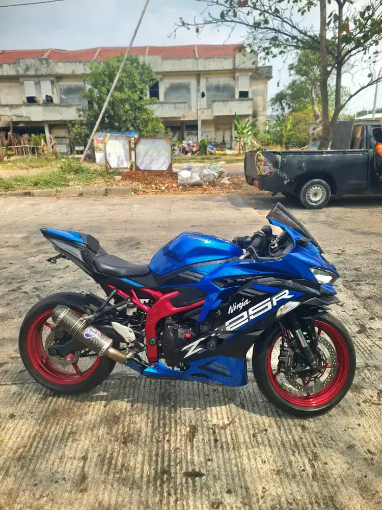 Kawasaki zx25r Abs Qs