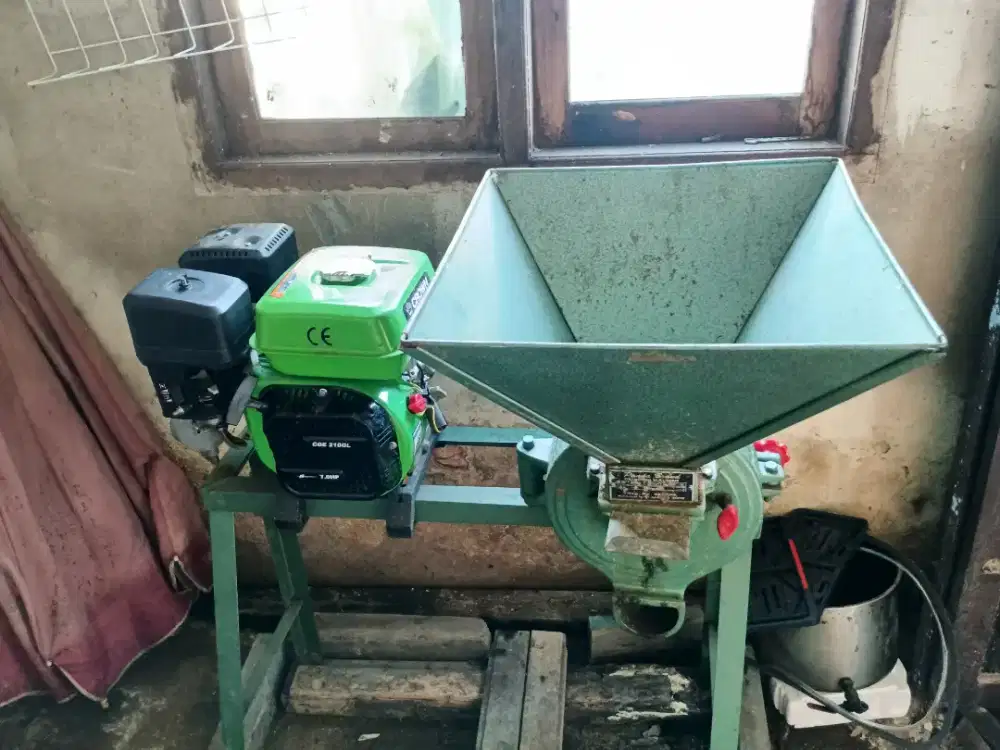 Mesin giling bumbu no minus mesin masih baru belum dpakek