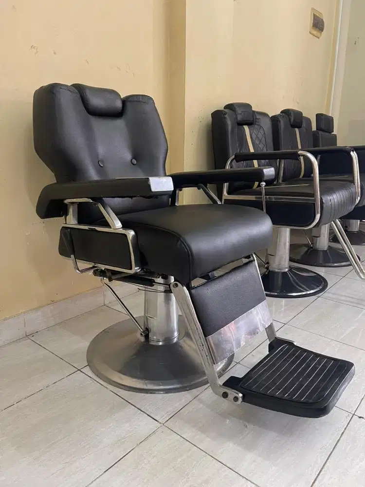 Kursi barbershop bekas second SHUNG HUNG bangku pangkas rambut salon