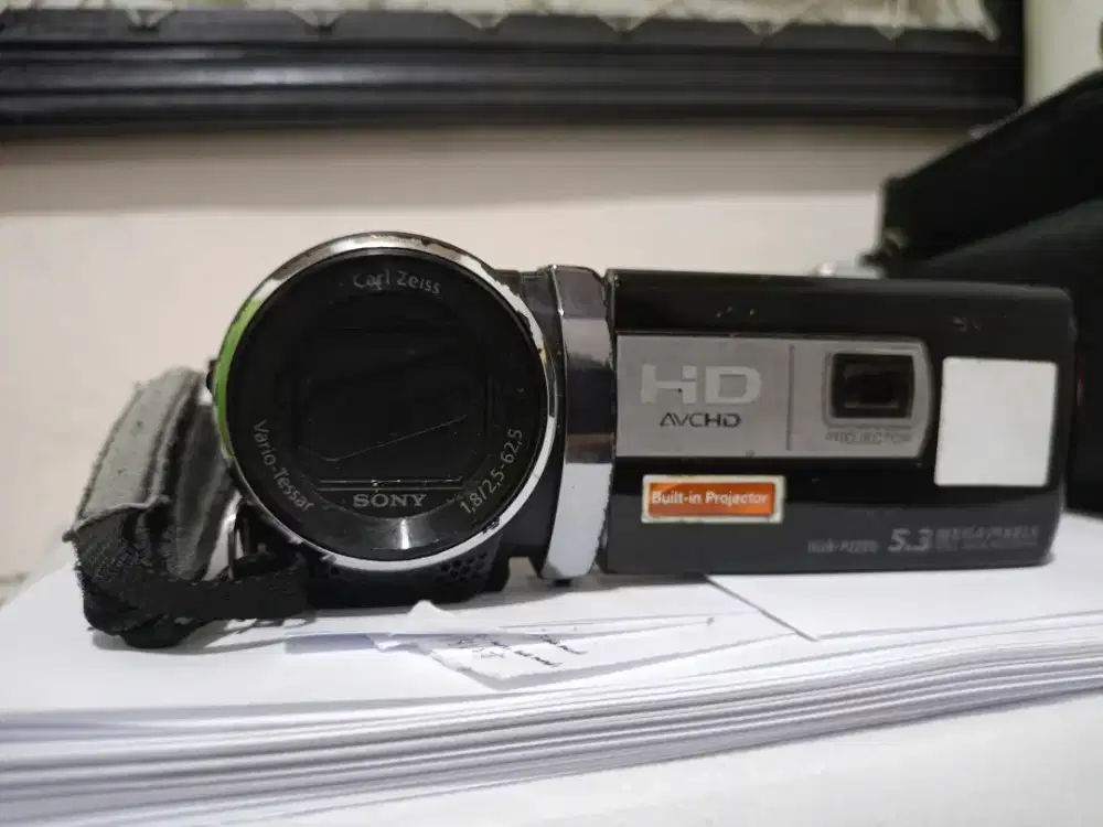 Digicam Sony Projector HDR-PJ200