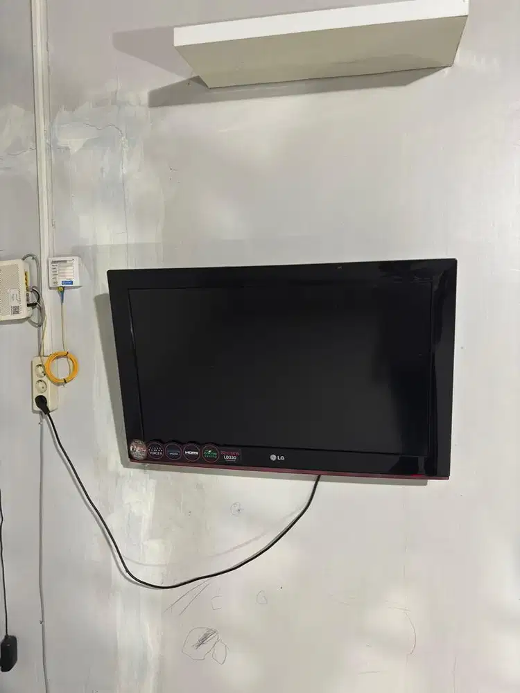 TV LG 32 INCH LD330