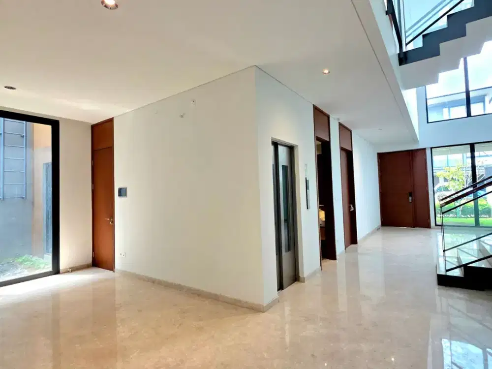 JUAL CEPAT Rumah Mewah di Lyndon, Nava Park BSD