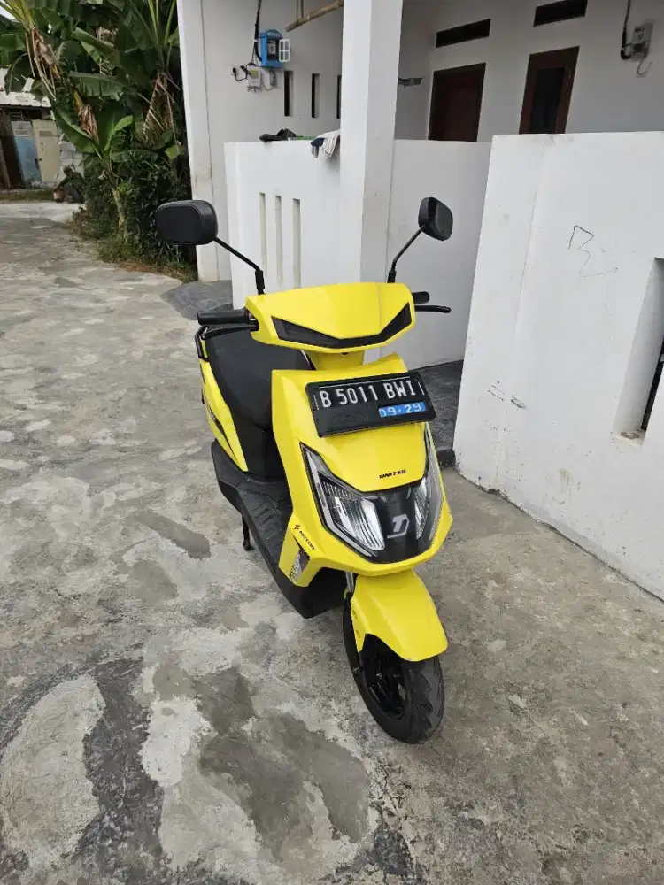 United MX 1200 warna kuning Langka