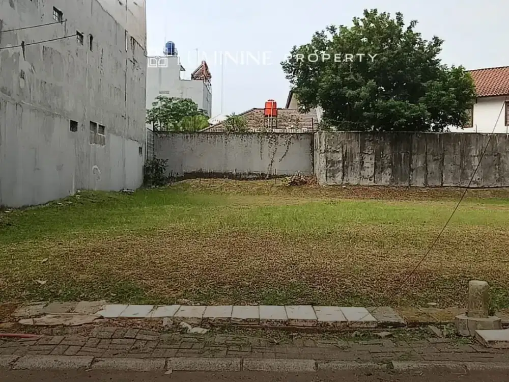 dijual kavling siap bangun, bentuk tanah kotak di anggrek loka dekat dengan tol BSD