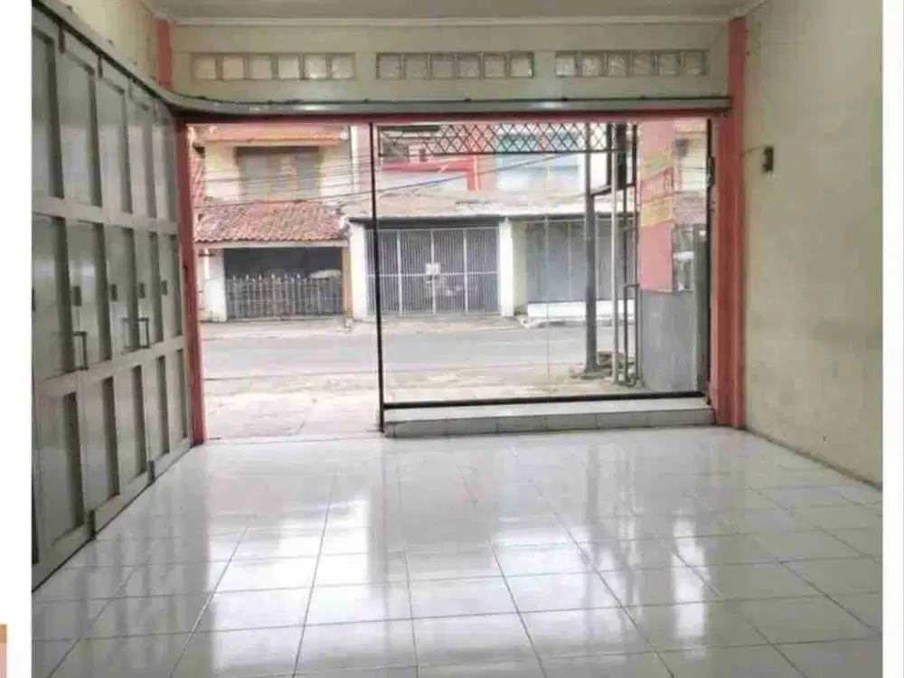 sangat murah ruko di mainroad taman Kopo indah 1